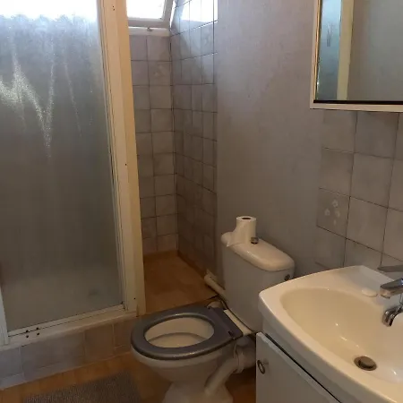 Bed & Breakfast Centre Rennes, 2eme Etage *